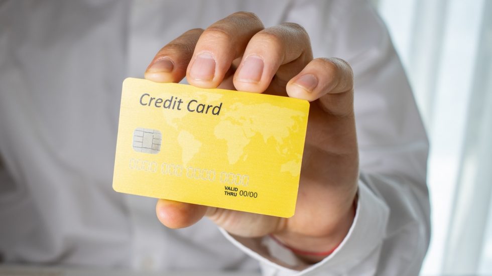 Como ganhar dinheiro com cartão de crédito
